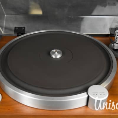 Yamaha GT-2000L Turntable [Woodgrain Plinth Version] In Very Good Condition image 15