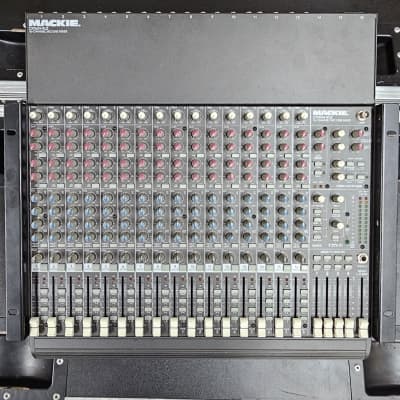 Mackie 1604-VLZ Pro 16-Channel Mic / Line Mixer | Reverb