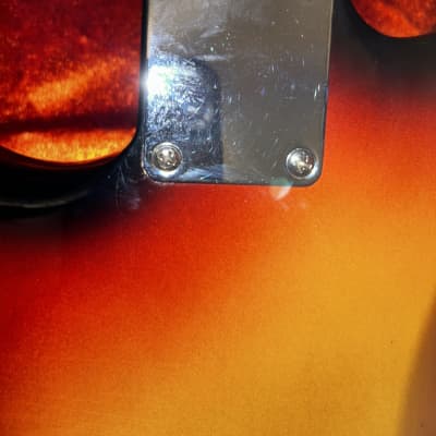 Fender American Vintage '65 Stratocaster 2013 - 2016 - 3-Color Sunburst image 8