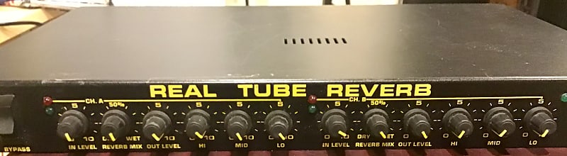 Tube Works stereo tube reverb RT-921 Black | Reverb