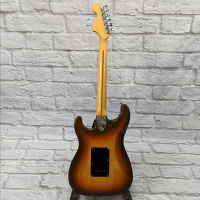 Vintage 1979 Fender Stratocaster Sunbust Electric Guitar with Original Case + Case Candy image 8