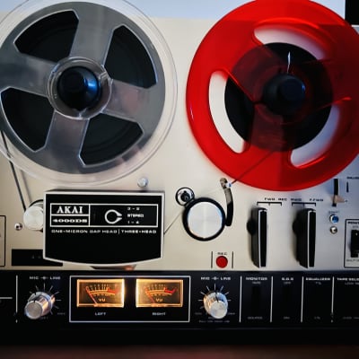 Akai 4000DS reel to reel tape deck