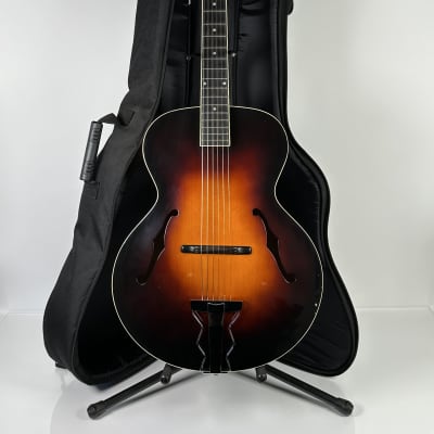 The Loar LH-600-VS Mandaloins Guitar w/ Road Runner Case for sale