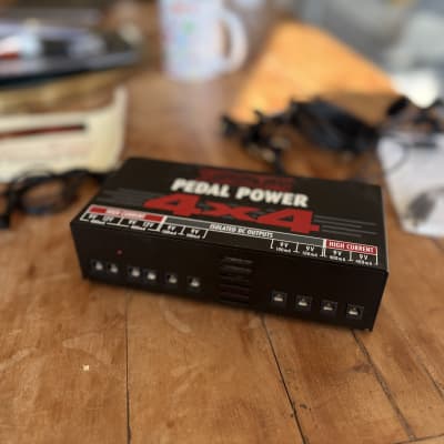 その他 VooDoo LAB Pedal Power 4X4 Pedal Power® X4 - Voodoo Lab