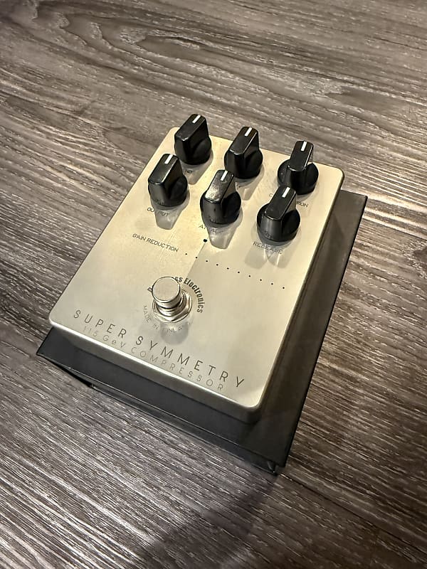 Darkglass Electronics Super Symmetry Compressor