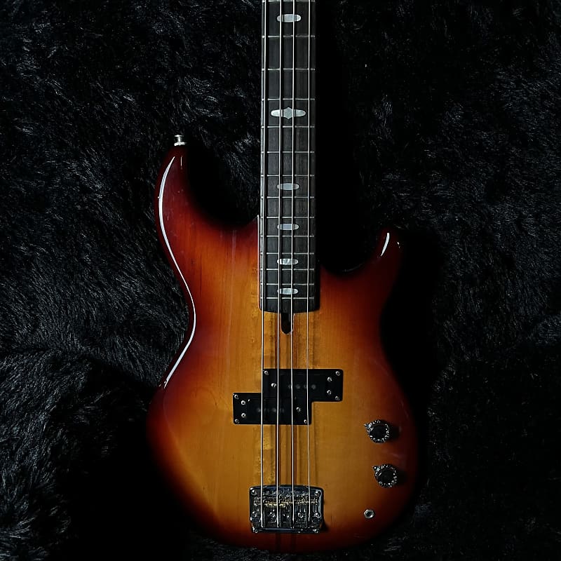 Vintage Yamaha BB2000 Bass Sunburst 1981 | Cream City Music