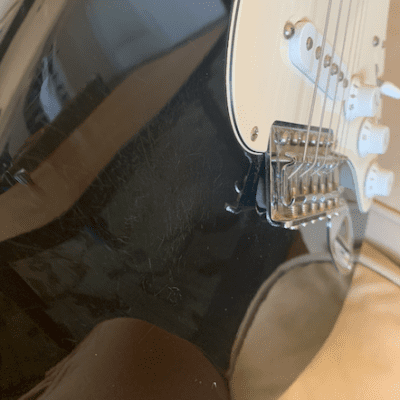 Fender Standard Stratocaster 2002 Black / White image 6