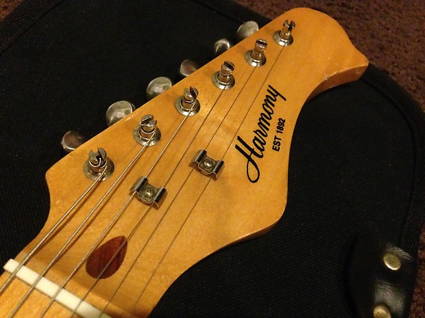 Harmony electric on sale guitar strat