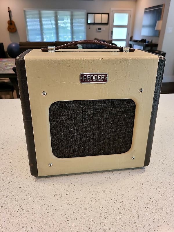 Custom Fender Champion 600/5F1 amp