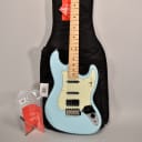 2018 Fender Alternate Reality Series The Sixty-Six Daphne Blue Electric Guitar w/Bag