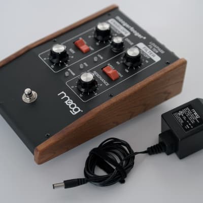 Moog moogerfooger MF-101 ローパスフィルター Moog Moogerfooger MF-101 Low Pass Filter | Reverb