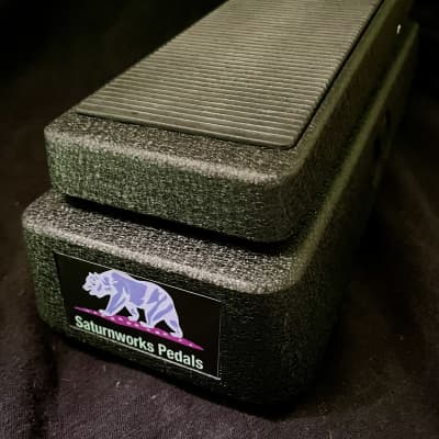 Saturnworks Full Size Expression Pedal in Wah Enclosure -- Available in 10k  or 100k TRS or TS image 2