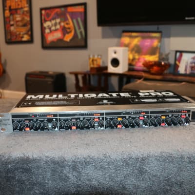Behringer Multigate Pro XR4400 - Gearspace