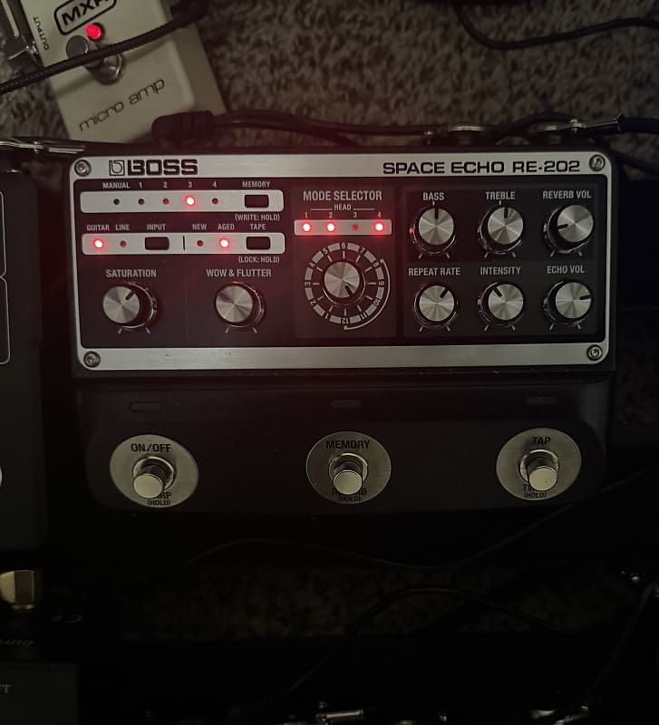 Boss RE-202 Space Echo
