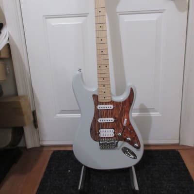 ~Cashified~ Kramer Strat-Style Pewter Rock 'n' Roller image 4