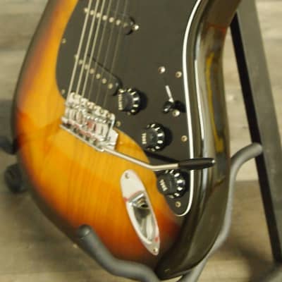 Fender   Stratocaster 1979 Sunburst image 5