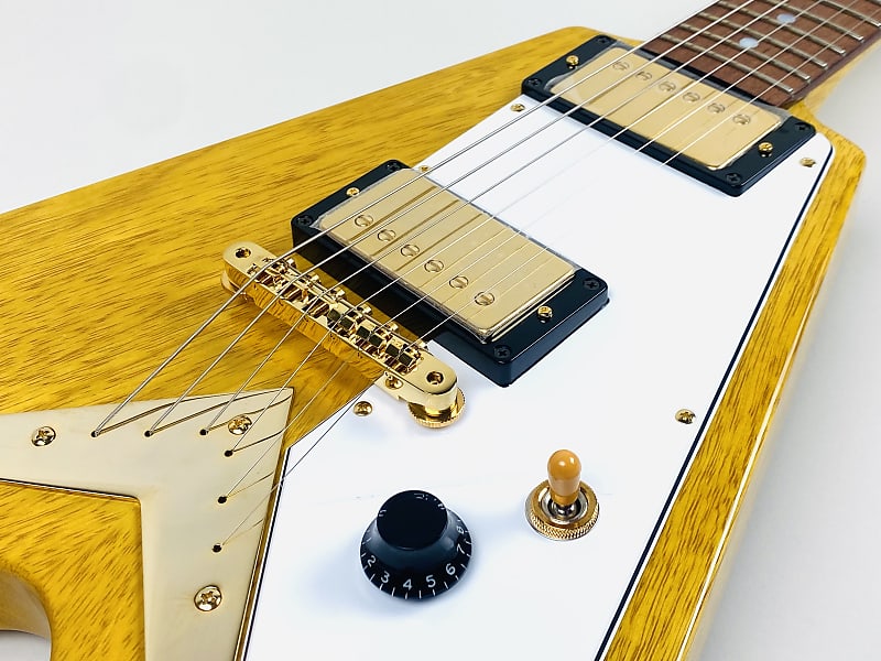 Momose Flying V: Quality costs, but quality wastes. Korina Momose Flying V: Quality costs, but quality wastes. Korina