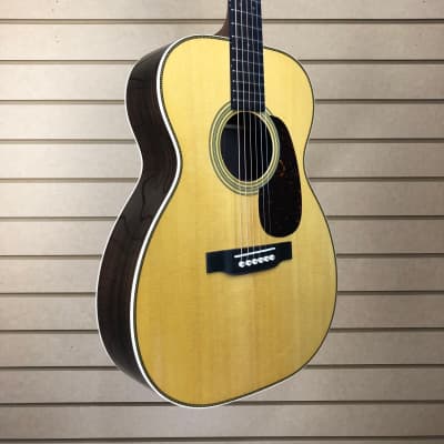 Martin 00-28 Acoustic Guitar - Natural w/ OHSC + FREE Shipping #978 image 2