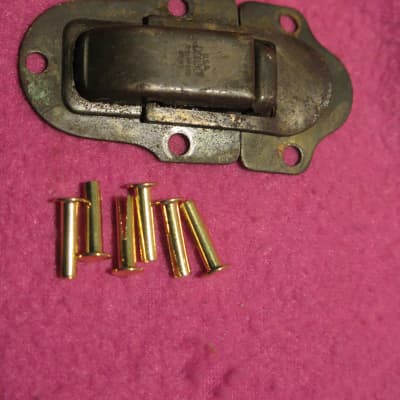 vintage Excelsior 1950's 1930's badge latch for Lifton Geib Stone Gibson guitar case L5 es 150 image 4