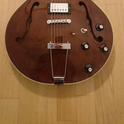 Aria EA 200 1972 Walnut | Reverb