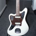 Fender MIJ Traditional '60s Jaguar Left-Handed 2020 Arctic White