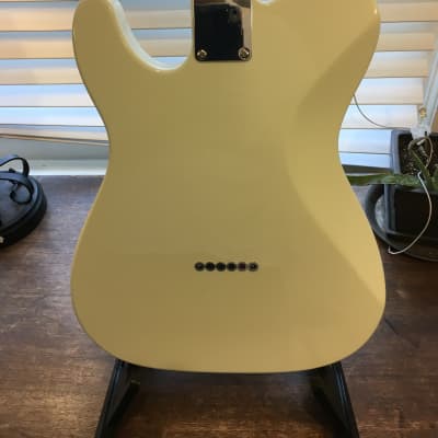 Fender custom Telecaster with Contoured Body 2021 Olympic