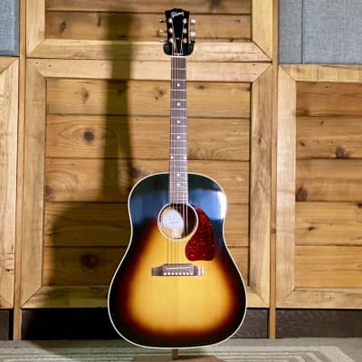 Good Gibson Custom Shop J-45 Acoustic Guitar Snakebite
