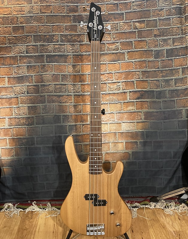 Washburn Xb100 Bass Natural Reverb