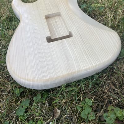 Heavy Seas Stratocaster style body Fender dimensions 2025 - White blonde Nitro image 11