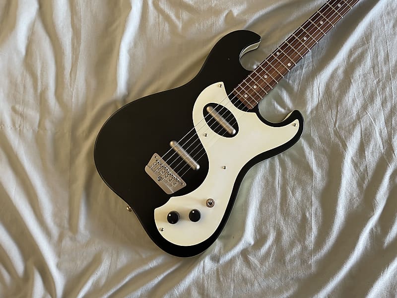 Danelectro Dano 63 | Reverb Canada