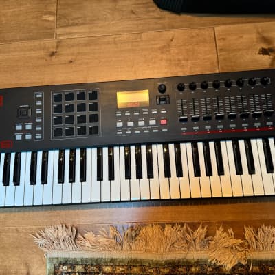 Akai MPK261 2014 - Present - Professional