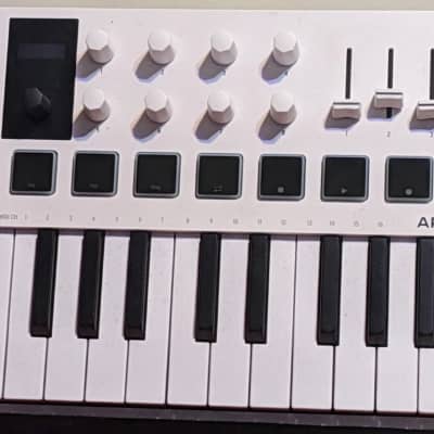 Arturia MiniLab MKIII 25-Key MIDI Controller