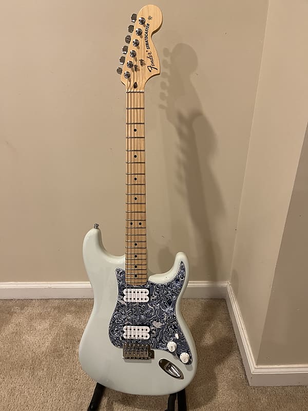 Fender Stratocaster  2016 Sonic Blue image 1