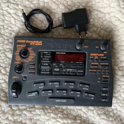 Zoom SampleTrak ST-224 Sampler 1999 - 2004 - Black