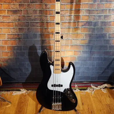 Fender 2000’s Made In Japan Geddy Lee Artist Series Signature Jazz Bass With Gig Bag Great Shape image 2