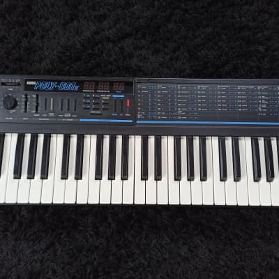 KORG  Poly 800 mkII 80s