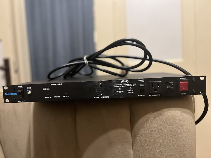 Furman PS8R Series II Power Conditioner/Sequencer Black Reverb