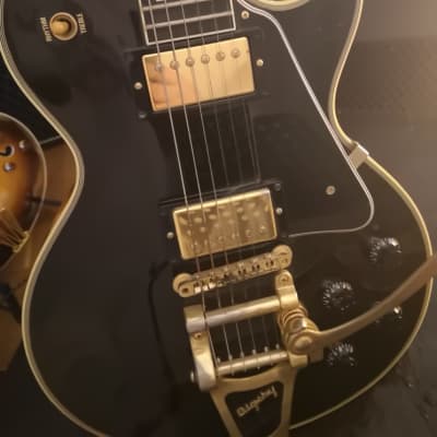 Gibson Black Beauty 1957  2 pick ups with Bigsby image 9