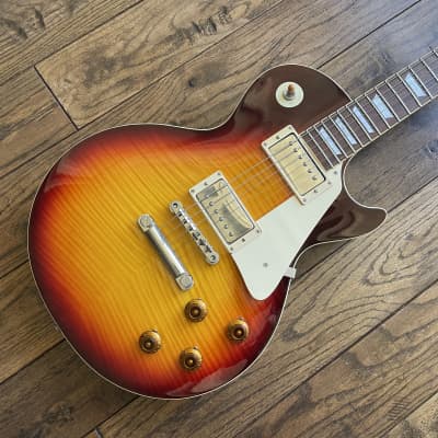 Excellent Tokai LS 148 Love Rock Electric Guitar Flamed Top Excellent Tokai LS 148 Love Rock Electric Guitar Flamed Top