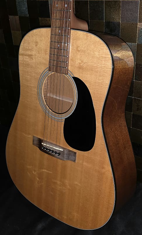 Martin Standard Series D-18 (2004 - 2011) | Reverb