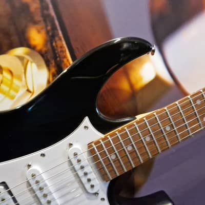 Ibanez GRX40-BKN GIO E-Guitar 6 String Black Night image 2