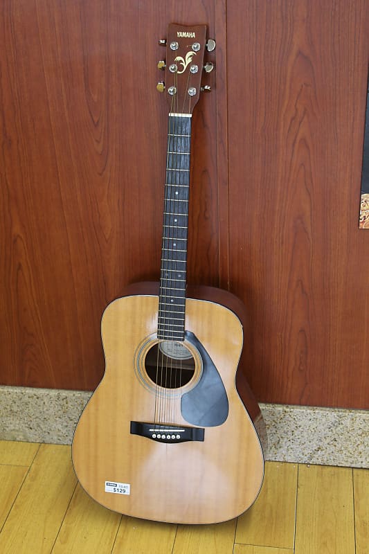 Yamaha FG411 Acoustic Guitar Reverb