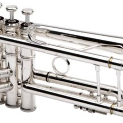 Getzen Eterna ‘Doc Severinsen’ Pre-Owned Getzen Eterna Severinsen Bb Trumpet – Schmitt Music