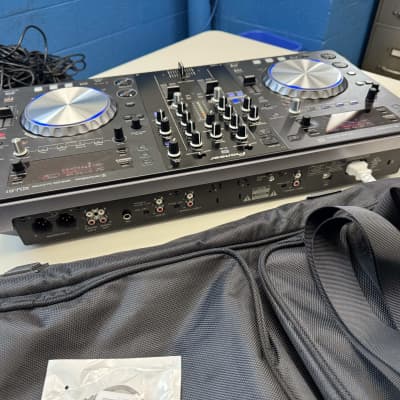 Pioneer XDJ-R1 Controller: DJ's swiss army knife – DJWORX