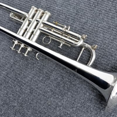 Vintage Getzen Eterna Severinsen Model Bb Trumpet 1970 Silver image 2