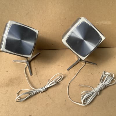 Grundig Audiorama 700 hifi cube vintage speakers / amazing design image 8