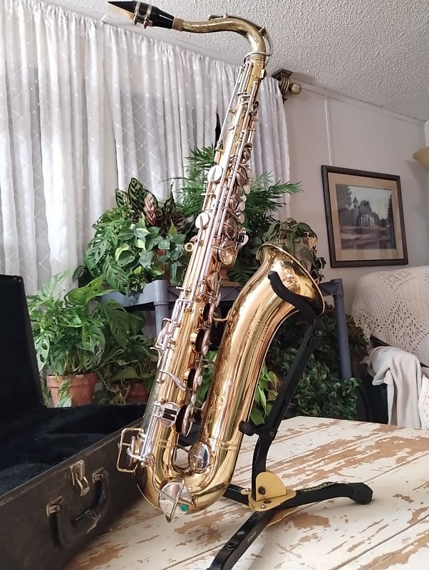 Bundy 1 Tenor Saxophone Reverb