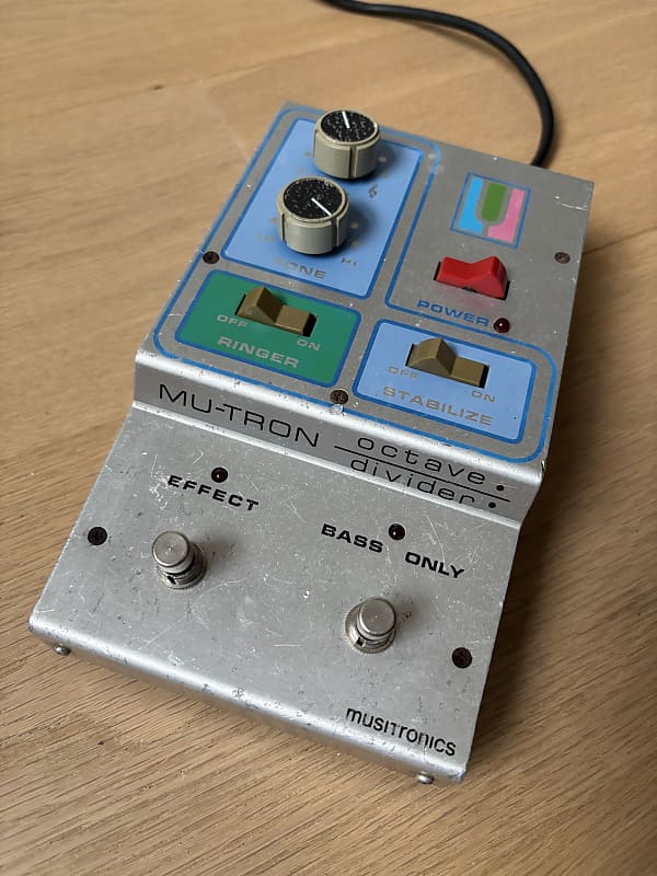 Mu-Tron Octave Divider