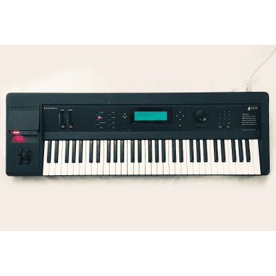Kurzweil K2000VP 61-Key Digital Synthesizer