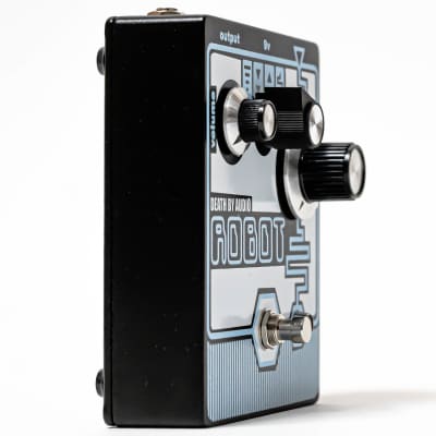 Death By Audio Robot - 8 Bit Pitch Transposer Effect Pedal - New image 4